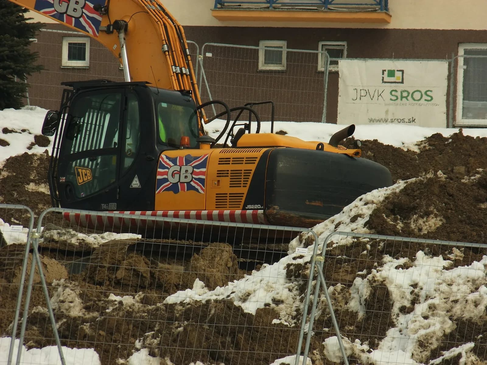 Tracked excavator at work